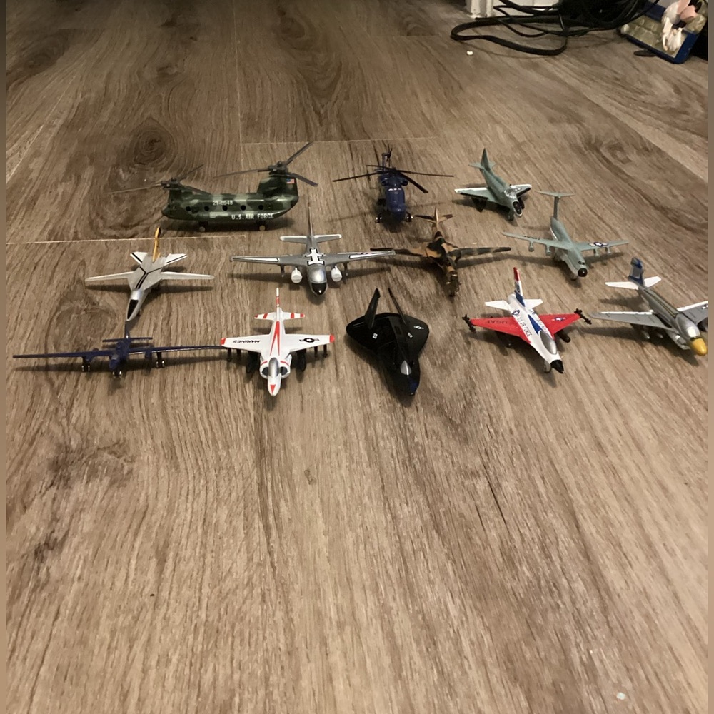 Lot of 12 Die-Cast Military Aircraft Navy Air Force Jets & Plane
